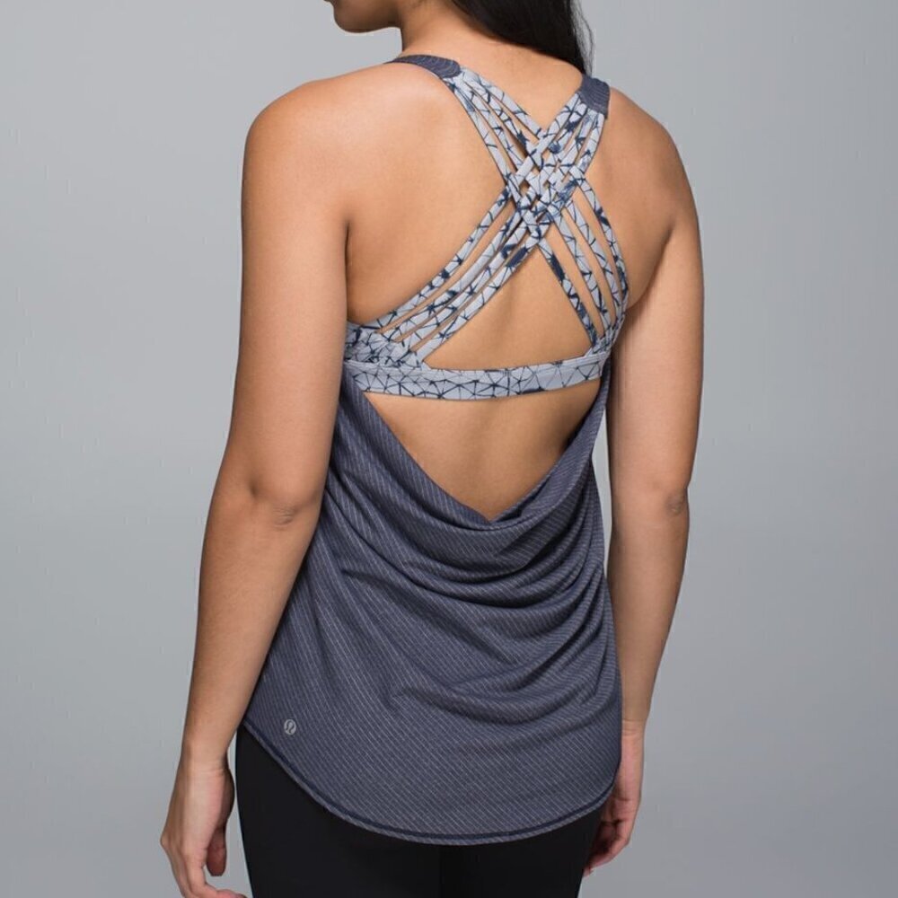 Lululemon Wild Tank - 2 Heathered Deep Navy / Star Crushed Silver Fox Deep Navy